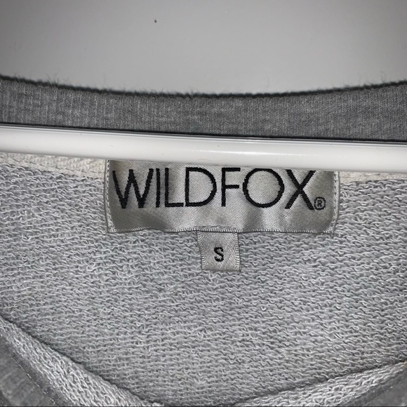 WildFox Whale Crewneck Sweatshirt Sweater Gray Yellow Size Small - Picture 8 of 8